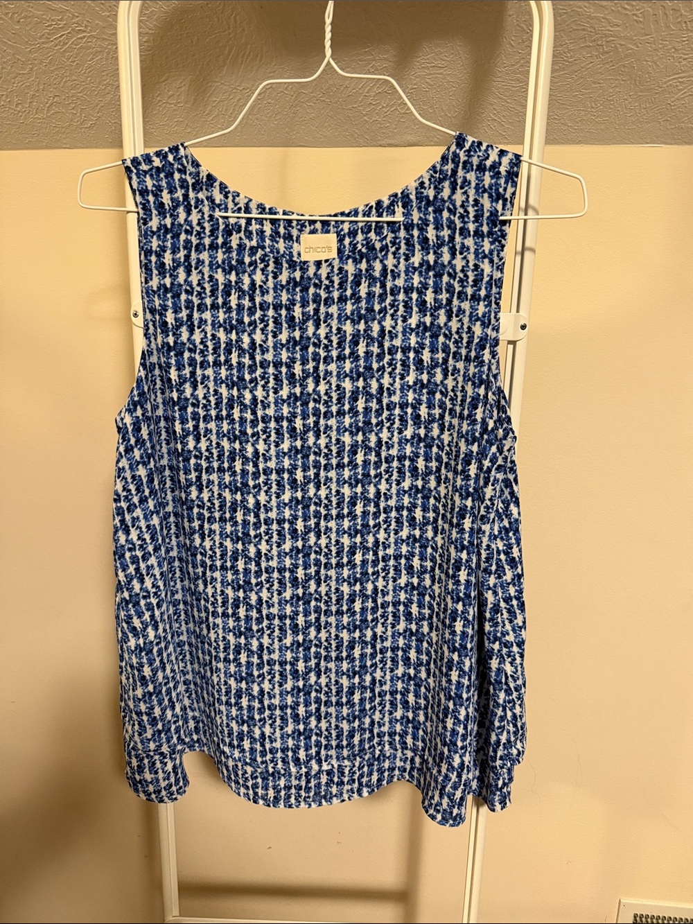 Chicos blue and white sleeveless 2-layer shirt - size 1 (medium)